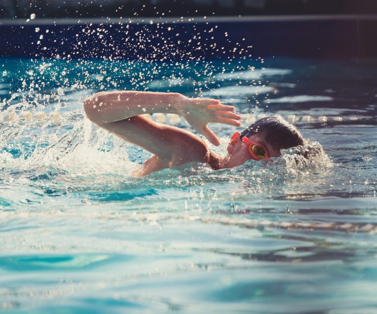 250920_pixabay_fancycrave1_schwimmen KWR, Kölner Wissenschaftsrunde, Meldungen aus Köln, Wissenschaft