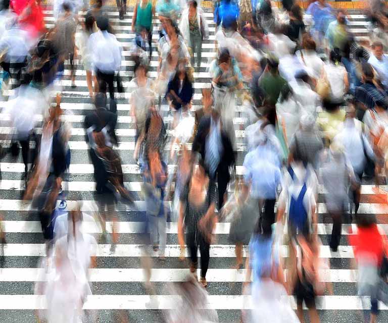 071122_Portal_pixabay_Brian Merrill_pedestrians-g719b7ec93_1920